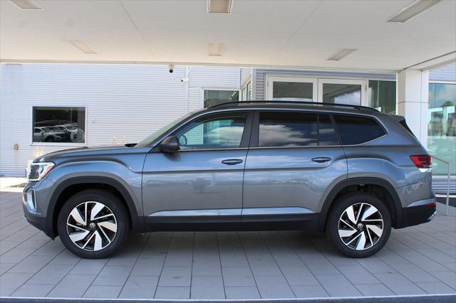 new 2025 Volkswagen Atlas car, priced at $41,281