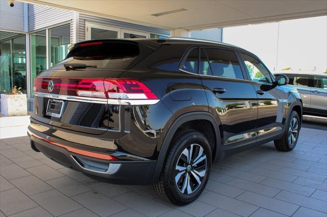 new 2025 Volkswagen Atlas Cross Sport car, priced at $35,928