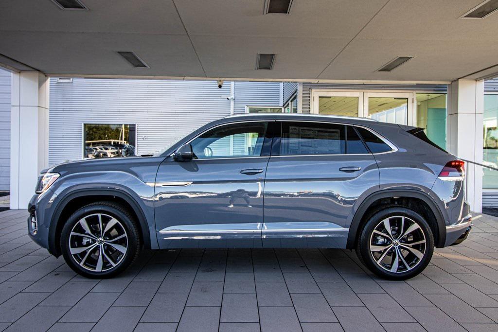 new 2026 Volkswagen Atlas Cross Sport car, priced at $53,761