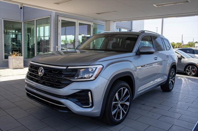 new 2025 Volkswagen Atlas car, priced at $53,168