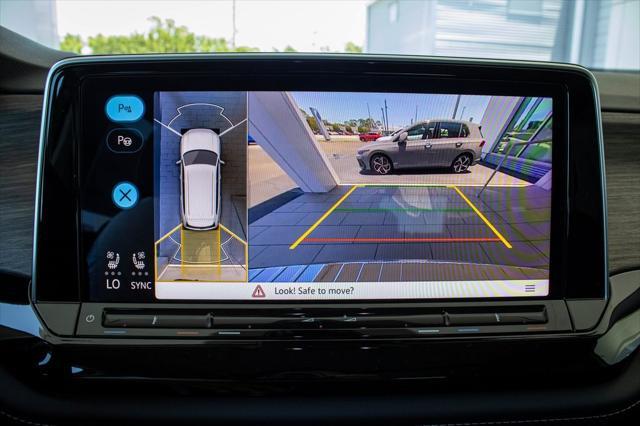 new 2025 Volkswagen Atlas car, priced at $53,168