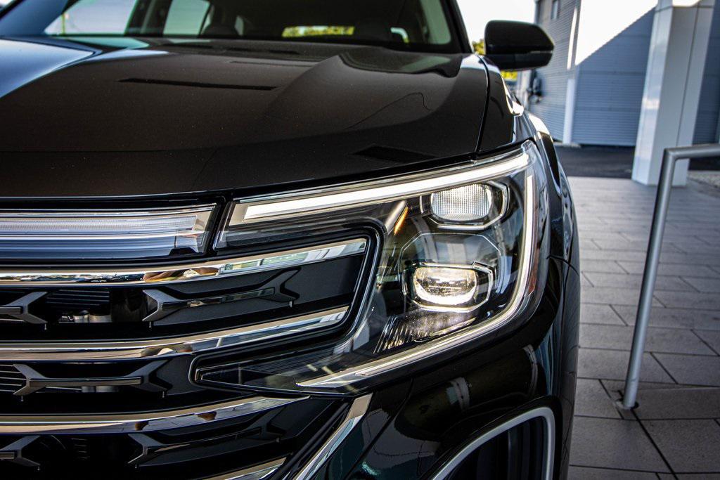 new 2026 Volkswagen Atlas car, priced at $39,446