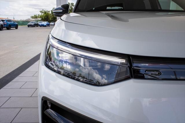 new 2025 Volkswagen Tiguan car, priced at $38,962