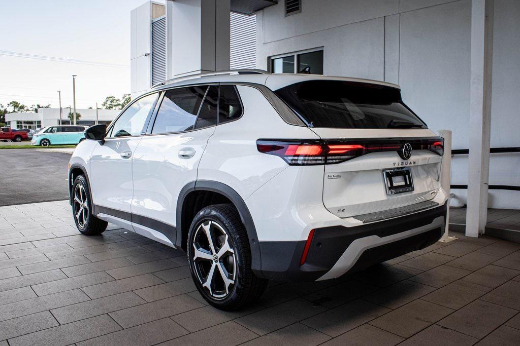 new 2025 Volkswagen Tiguan car, priced at $35,062