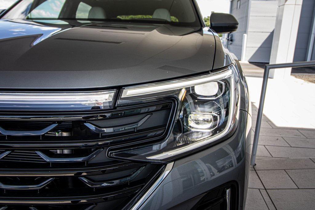 new 2025 Volkswagen Atlas Cross Sport car, priced at $48,475