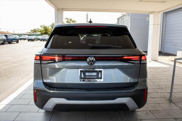 new 2025 Volkswagen Tiguan car, priced at $30,515