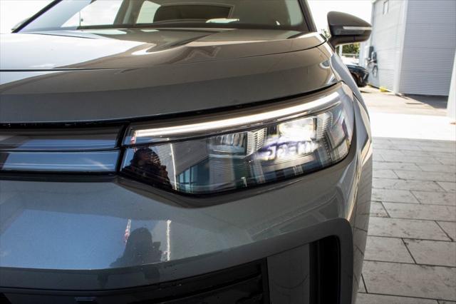 new 2025 Volkswagen Tiguan car, priced at $30,515