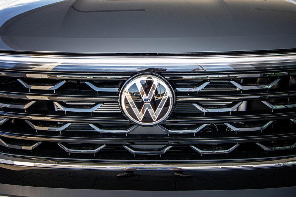 new 2026 Volkswagen Atlas Cross Sport car, priced at $45,831