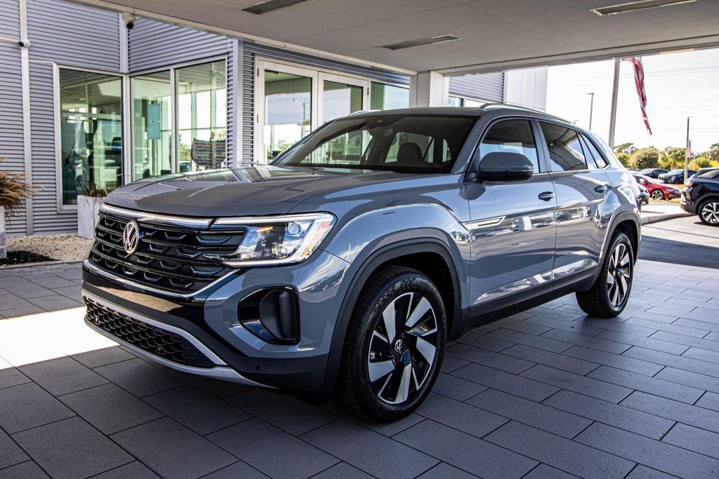 new 2026 Volkswagen Atlas Cross Sport car, priced at $45,831