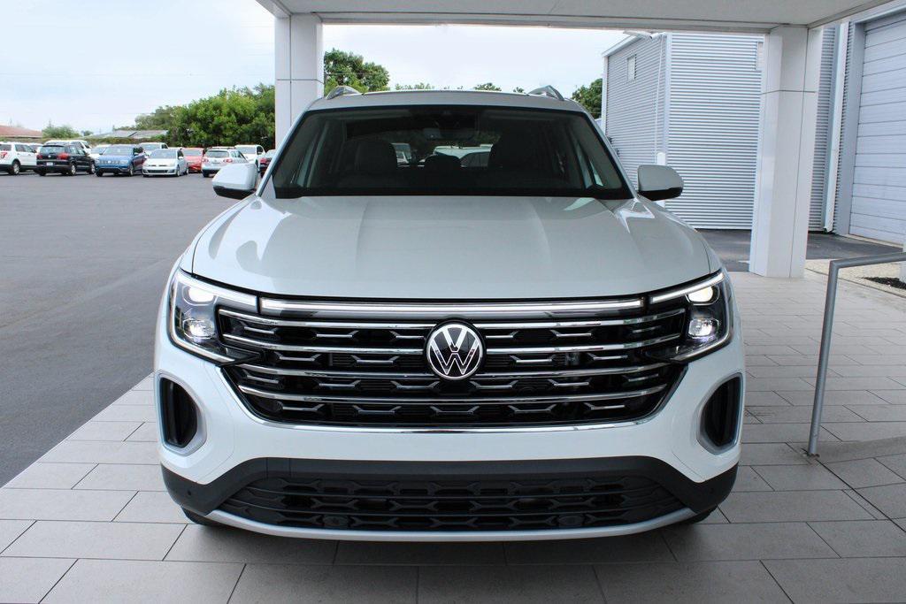 new 2025 Volkswagen Atlas car, priced at $44,666