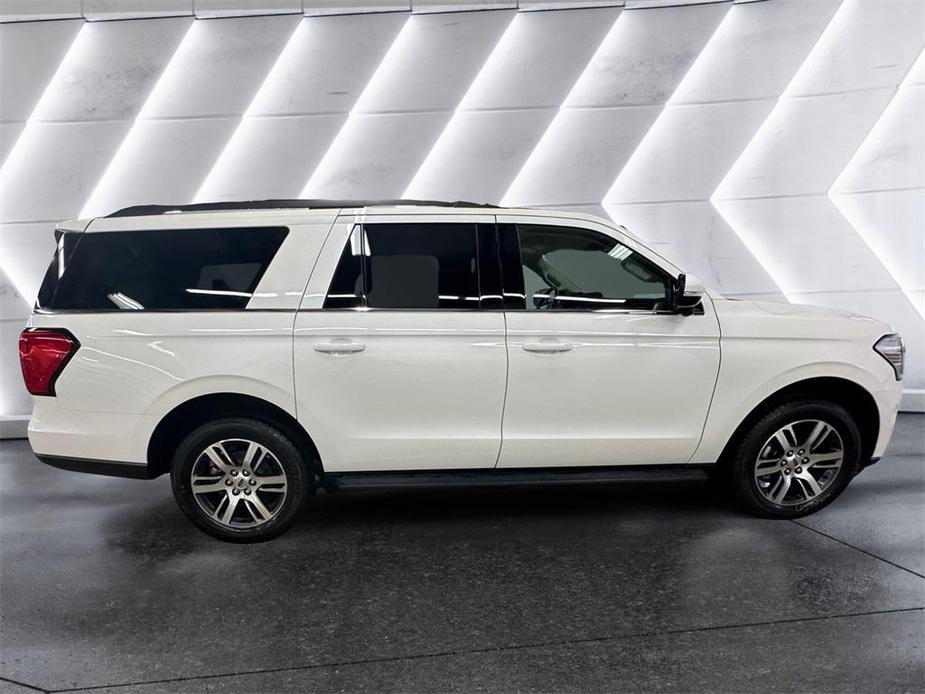 new 2024 Ford Expedition Max car, priced at $73,112