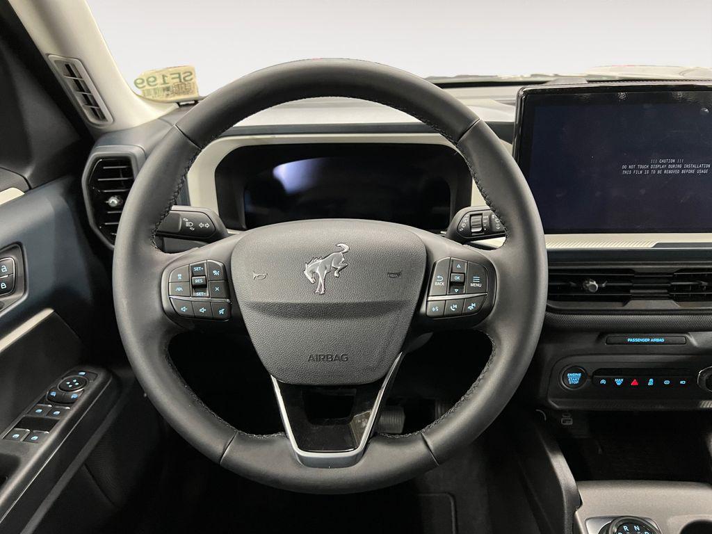 new 2025 Ford Bronco Sport car, priced at $33,921