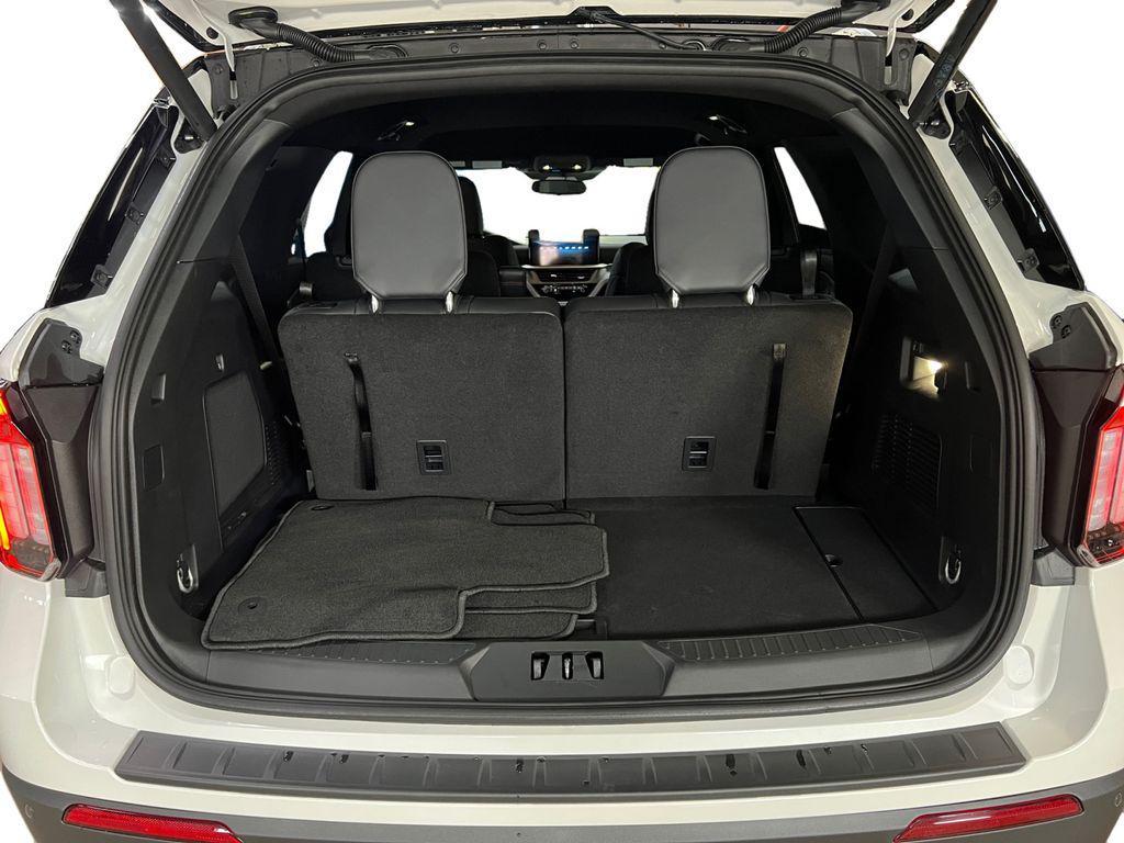 new 2025 Ford Explorer car, priced at $48,590