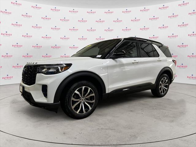 new 2025 Ford Explorer car, priced at $50,090