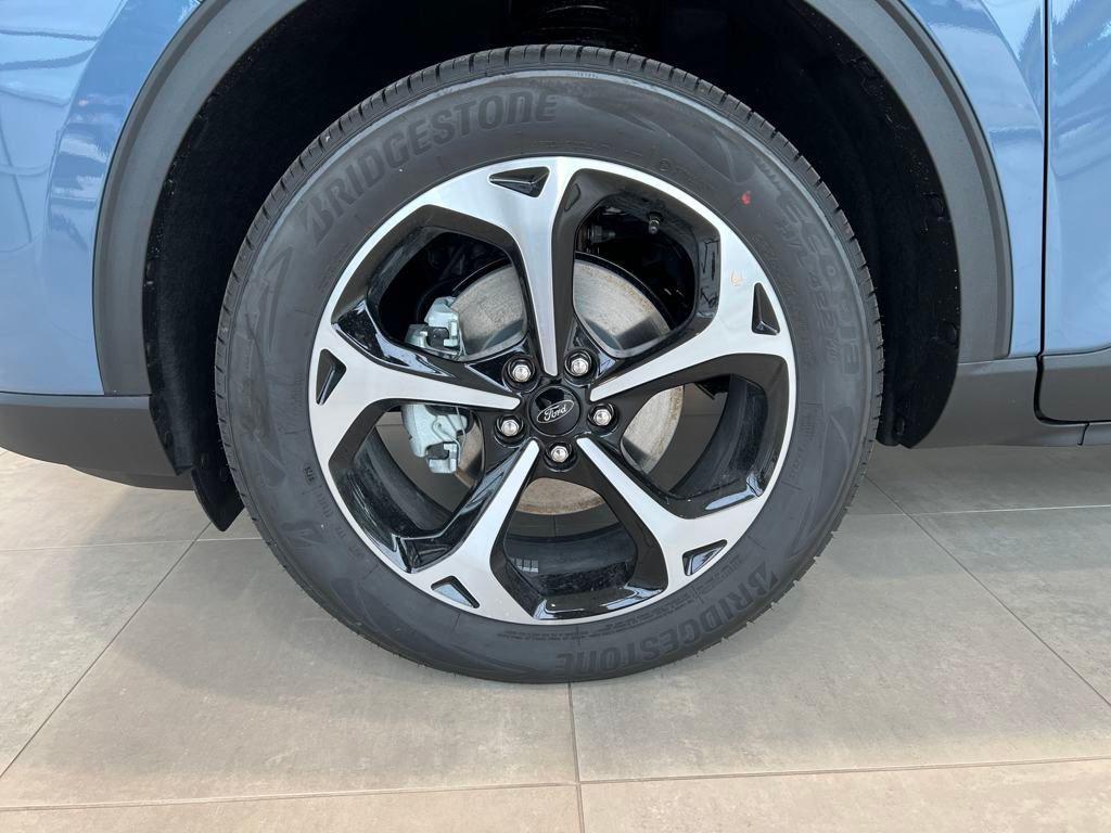 new 2025 Ford Escape car, priced at $35,750