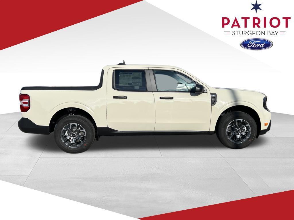 new 2025 Ford Maverick car, priced at $33,393