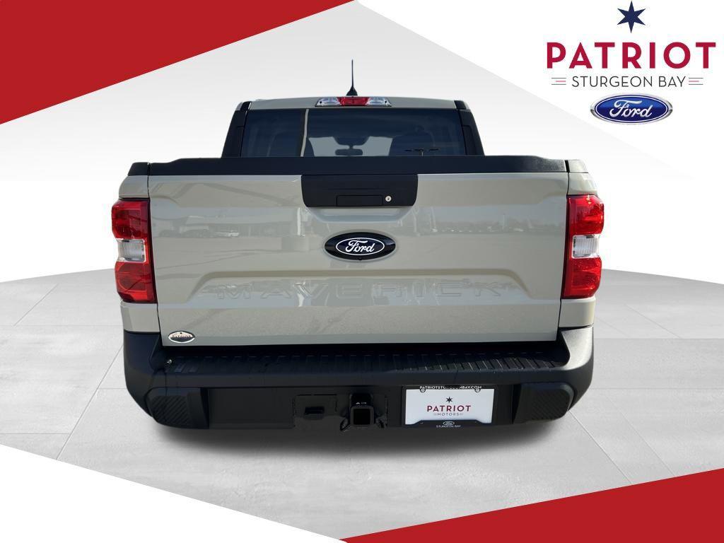 new 2025 Ford Maverick car, priced at $33,393