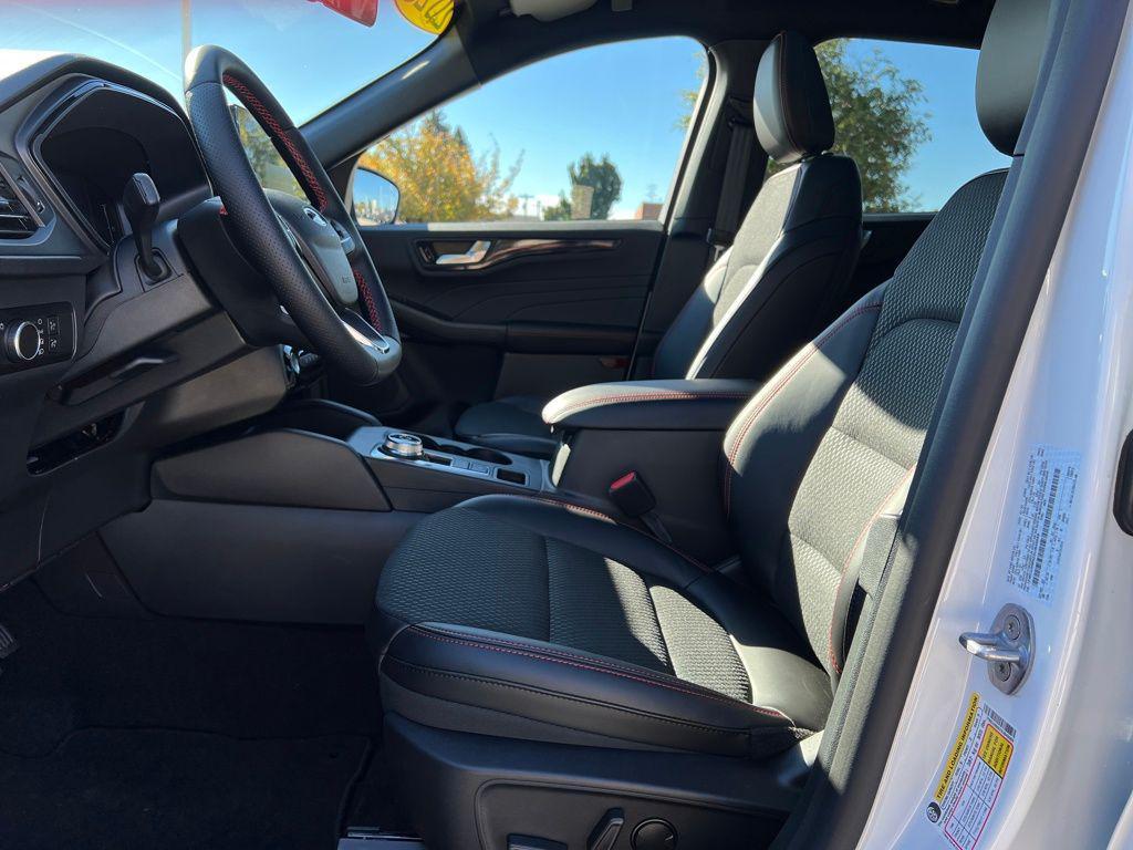 new 2025 Ford Escape car, priced at $29,154