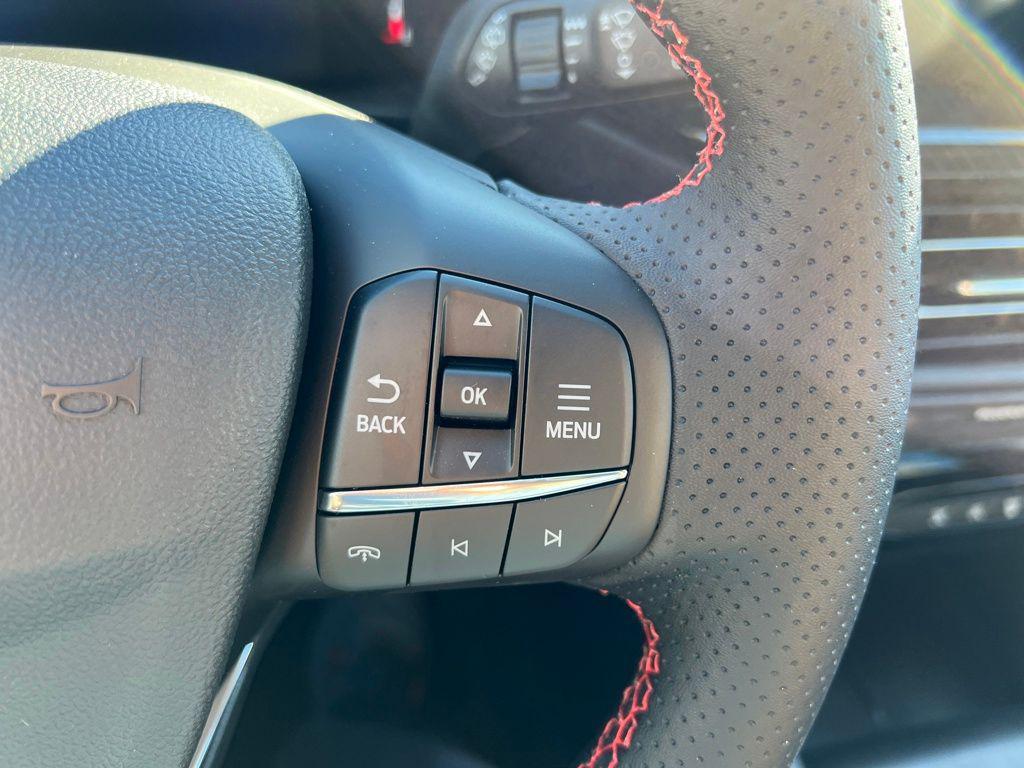 new 2025 Ford Escape car, priced at $29,154
