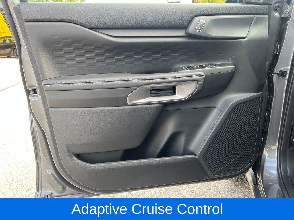 new 2025 Ford Ranger car, priced at $40,372