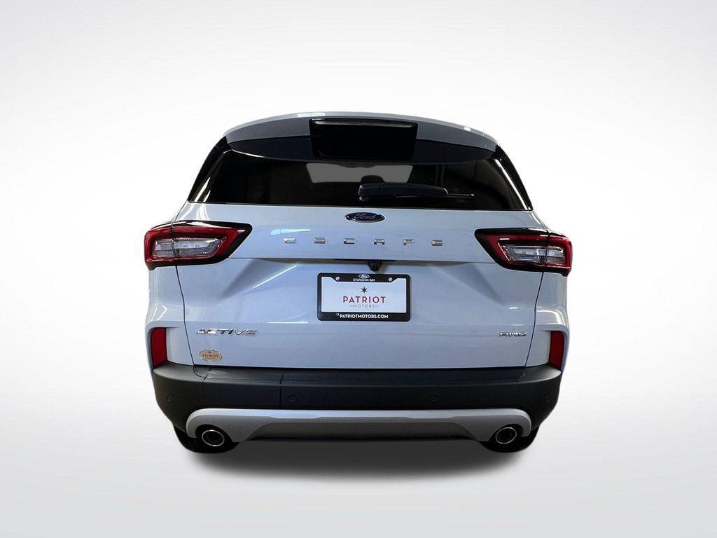 new 2025 Ford Escape car, priced at $29,010