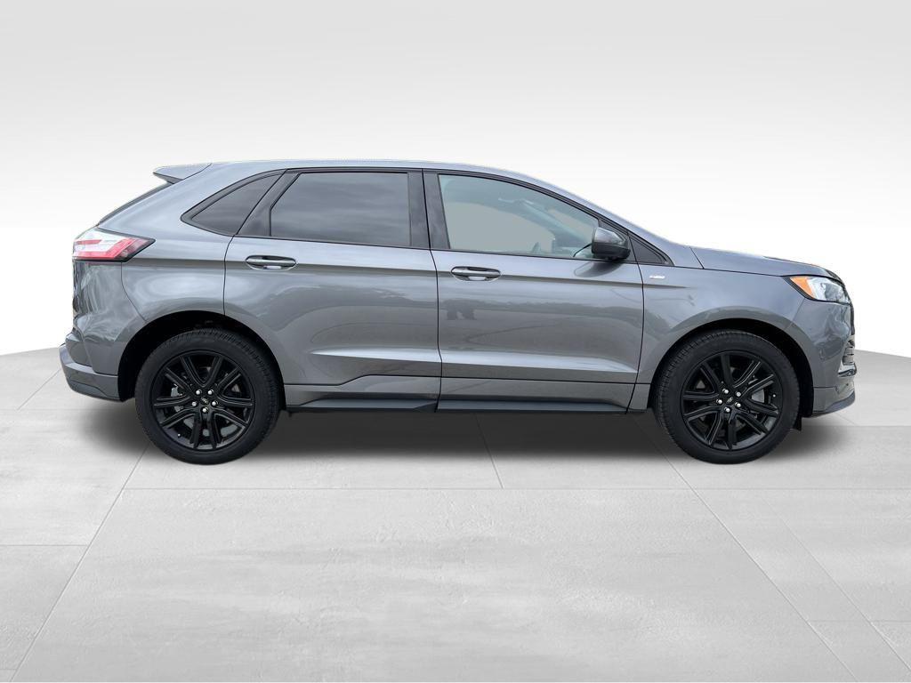 used 2024 Ford Edge car, priced at $35,250