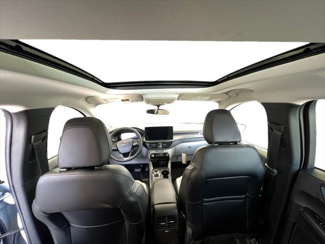 new 2025 Ford Escape PHEV car, priced at $34,043