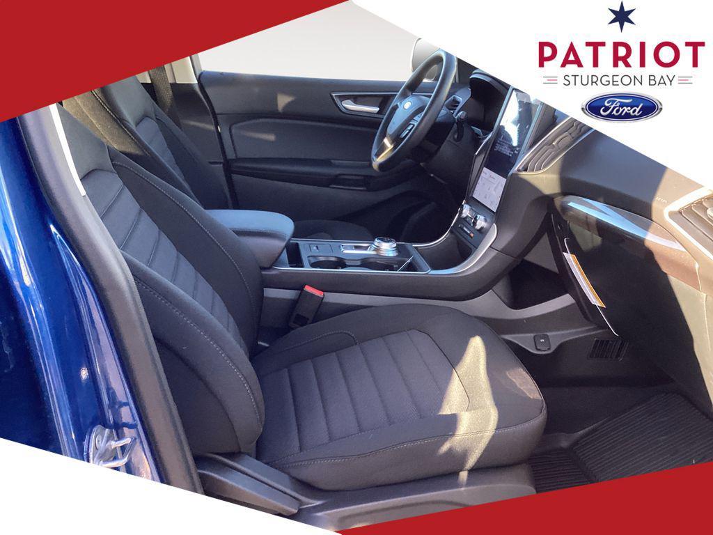 new 2024 Ford Edge car, priced at $31,875