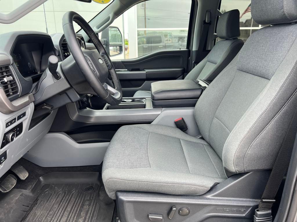 new 2024 Ford F-150 car, priced at $50,283