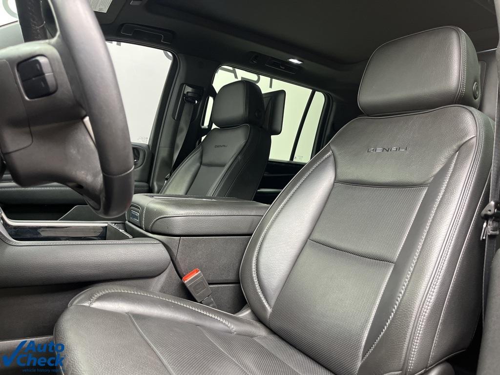 used 2023 GMC Yukon XL car, priced at $62,079