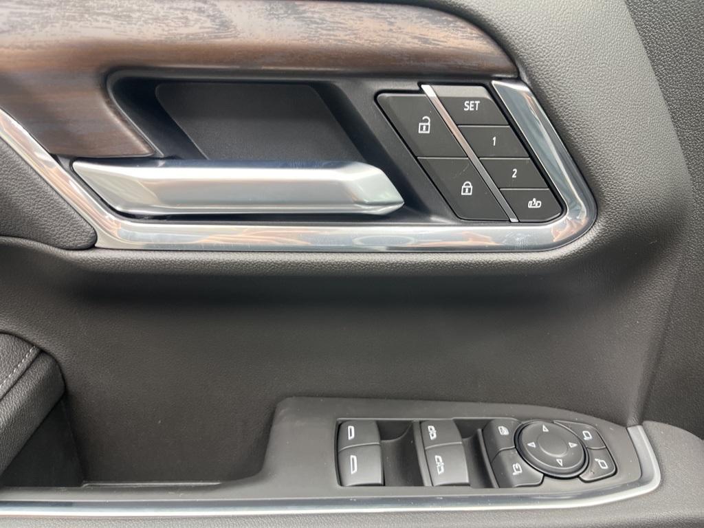 new 2025 GMC Sierra 1500 car, priced at $66,225