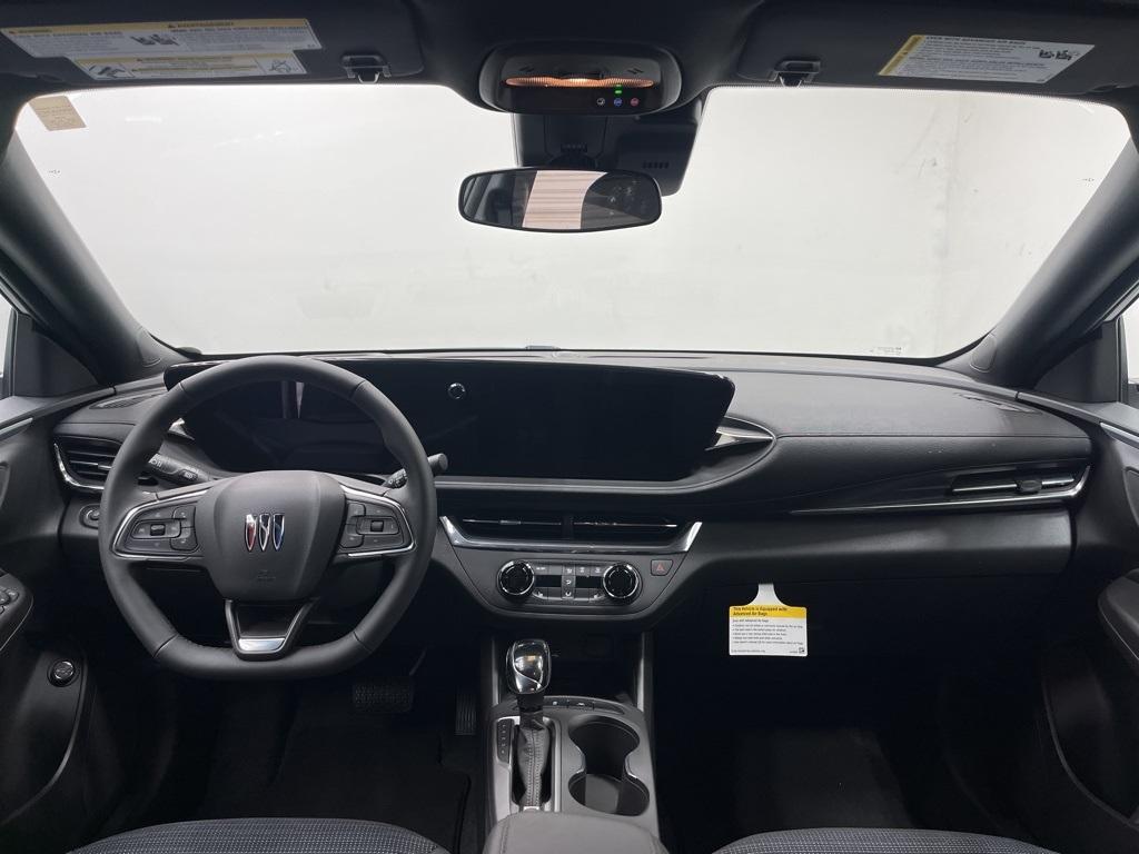 new 2025 Buick Envista car, priced at $26,122