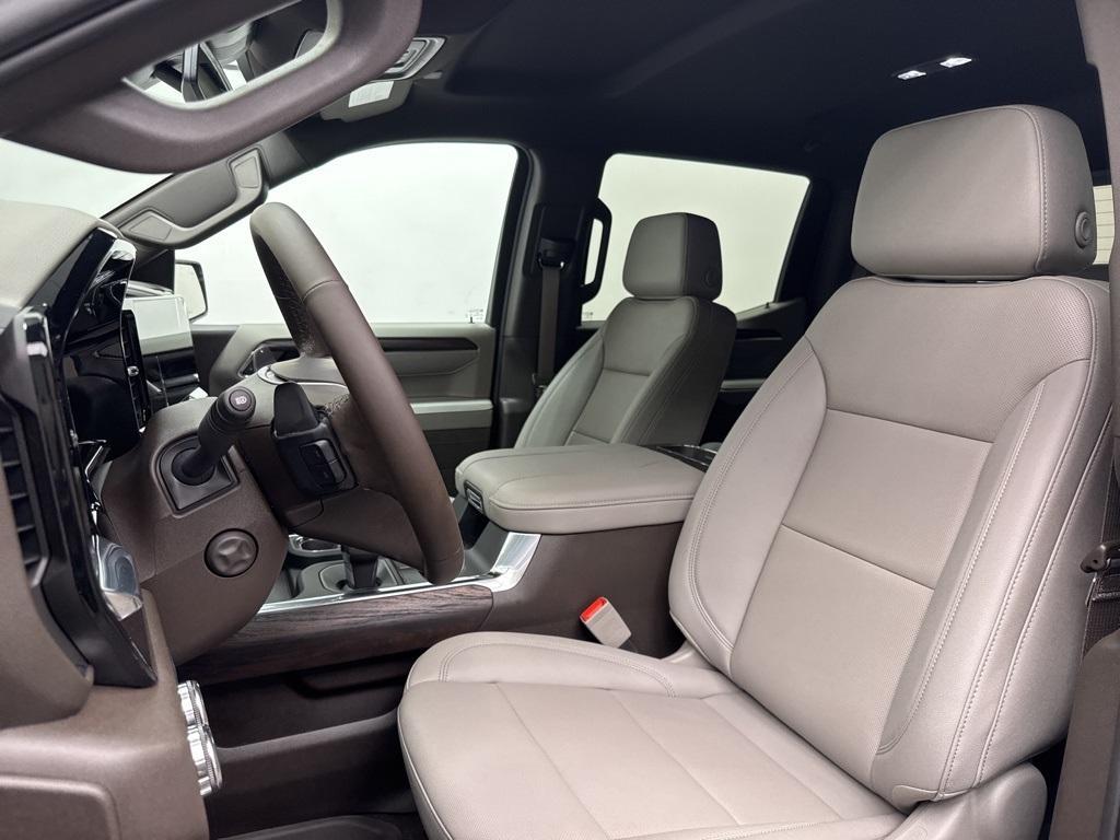 new 2025 GMC Sierra 1500 car, priced at $66,725