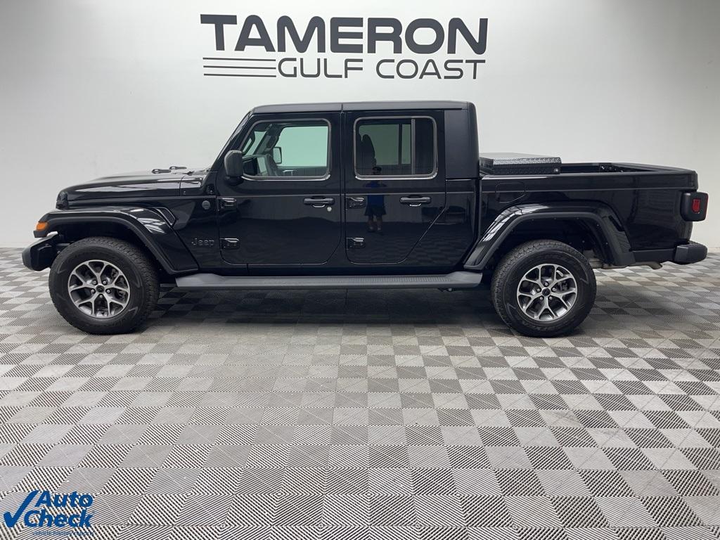 used 2024 Jeep Gladiator car, priced at $38,549
