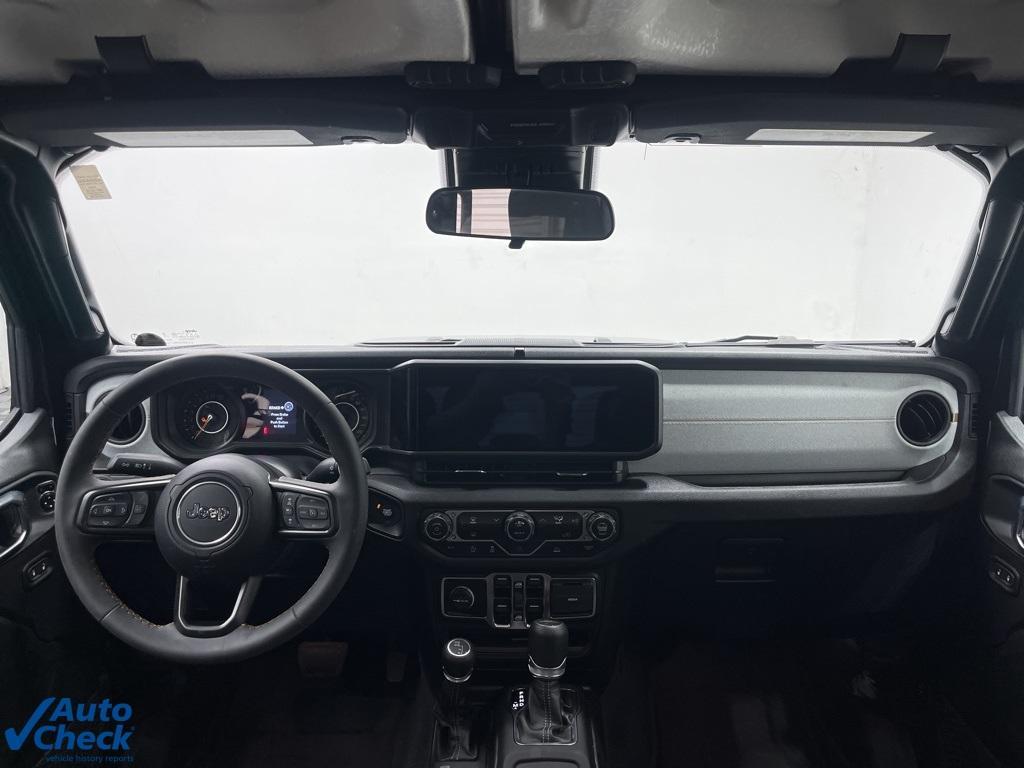 used 2024 Jeep Gladiator car, priced at $38,549