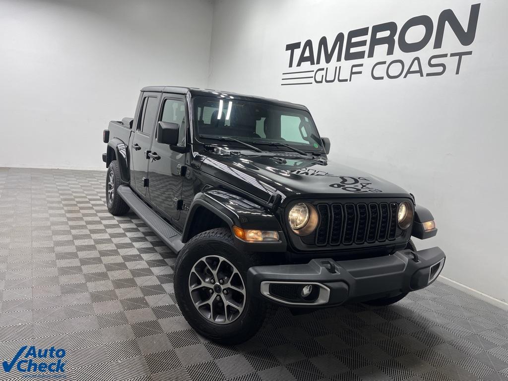 used 2024 Jeep Gladiator car, priced at $38,549