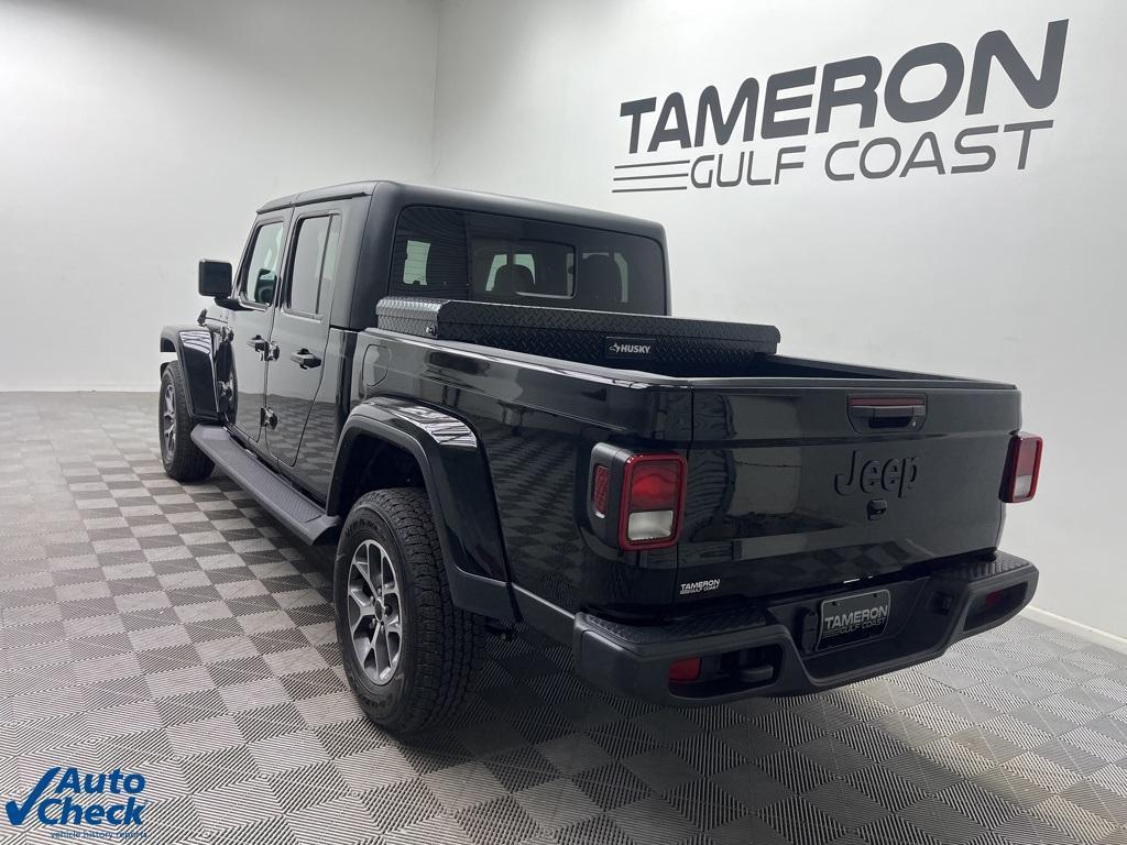 used 2024 Jeep Gladiator car, priced at $38,549