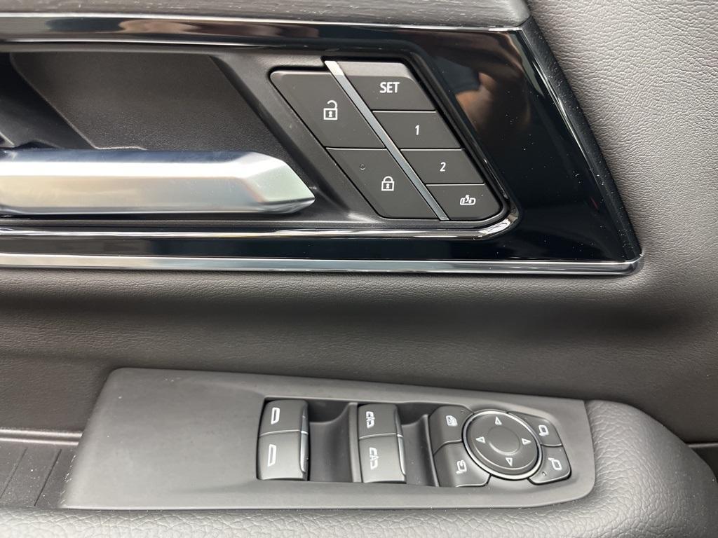 new 2025 GMC Yukon car, priced at $86,260