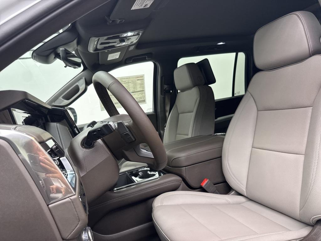 new 2025 GMC Yukon XL car, priced at $80,825
