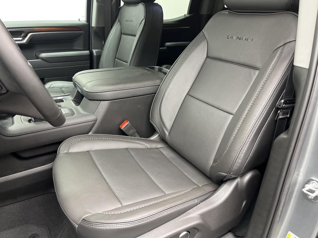 new 2026 GMC Sierra 1500 car, priced at $80,290