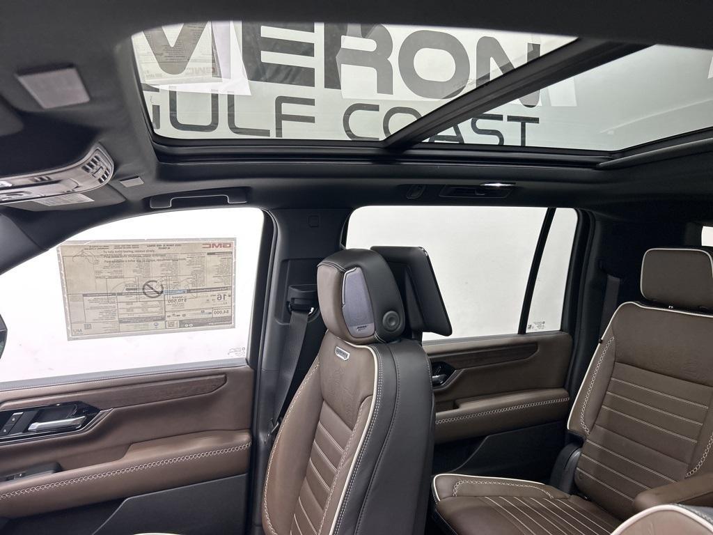 new 2025 GMC Yukon XL car, priced at $111,540