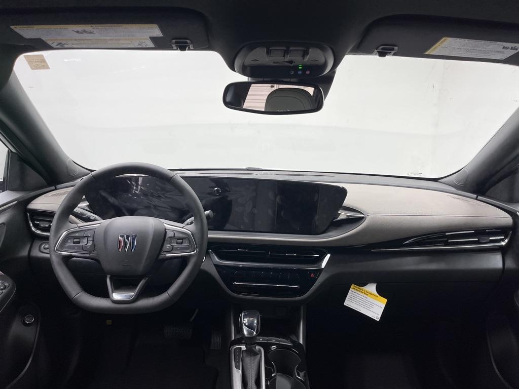 new 2025 Buick Envista car, priced at $32,343