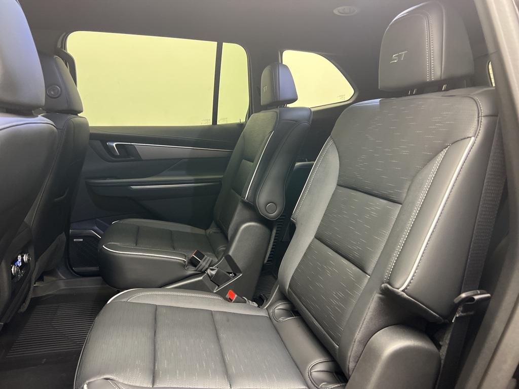 new 2025 Buick Enclave car, priced at $48,067