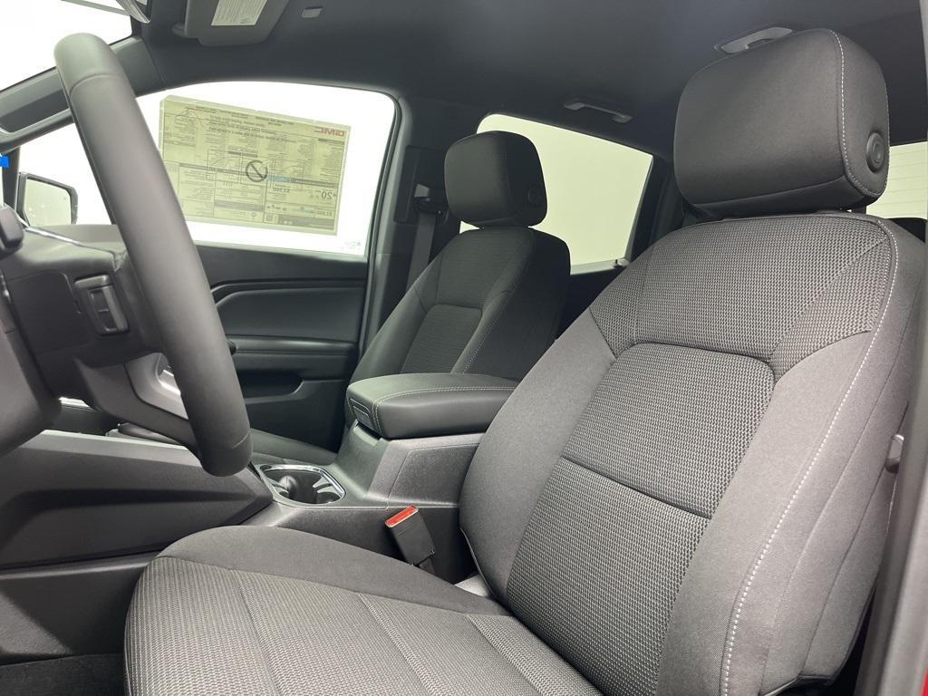 new 2025 GMC Canyon car, priced at $44,798