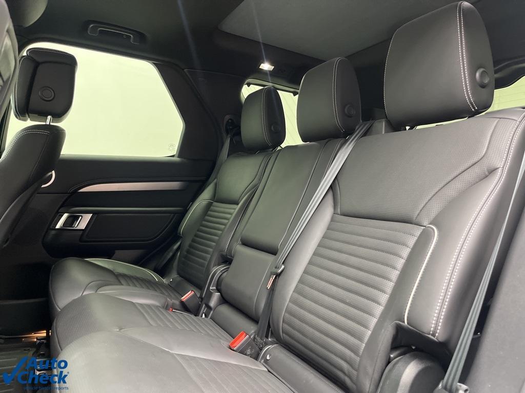 used 2024 Land Rover Discovery car, priced at $54,348