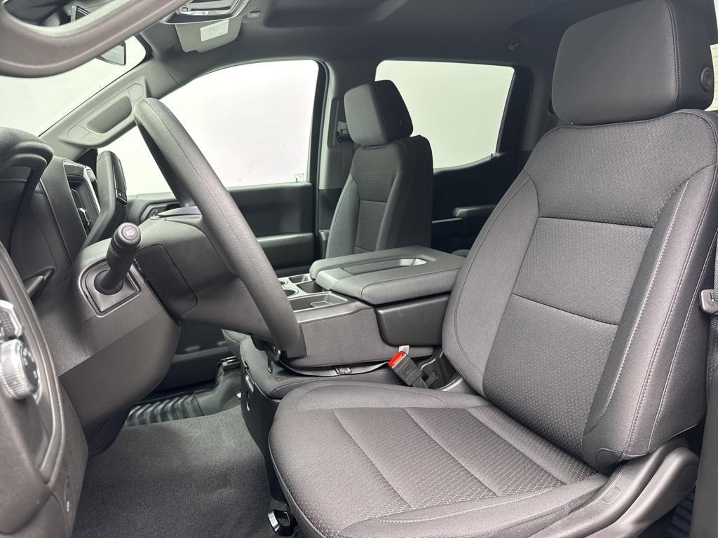 new 2025 GMC Sierra 1500 car, priced at $46,881