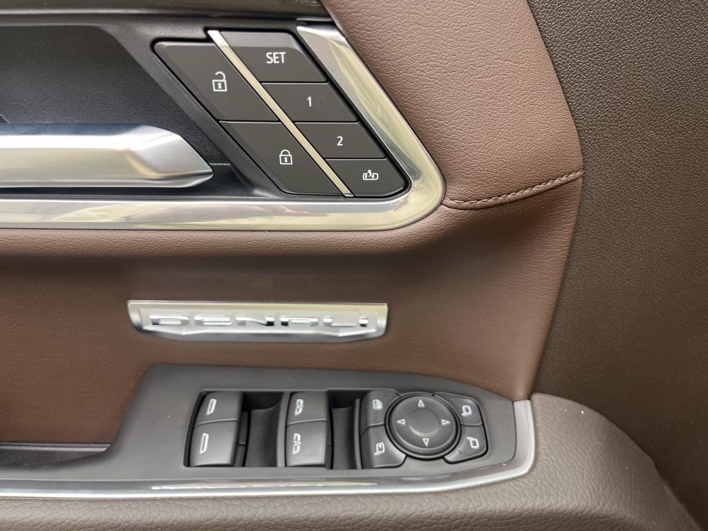 new 2025 GMC Sierra 1500 car, priced at $75,499