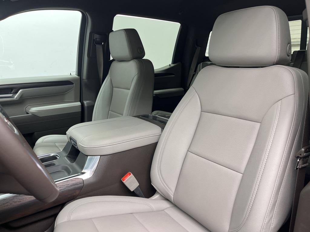 new 2025 GMC Sierra 1500 car, priced at $64,997