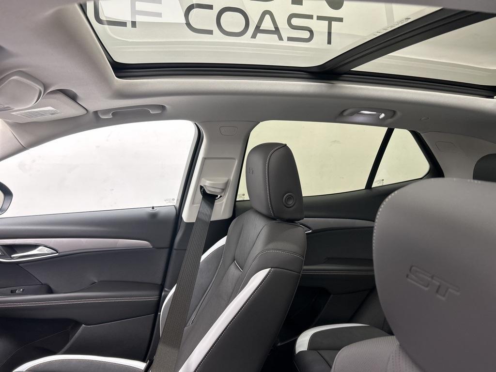 new 2025 Buick Envision car, priced at $42,222