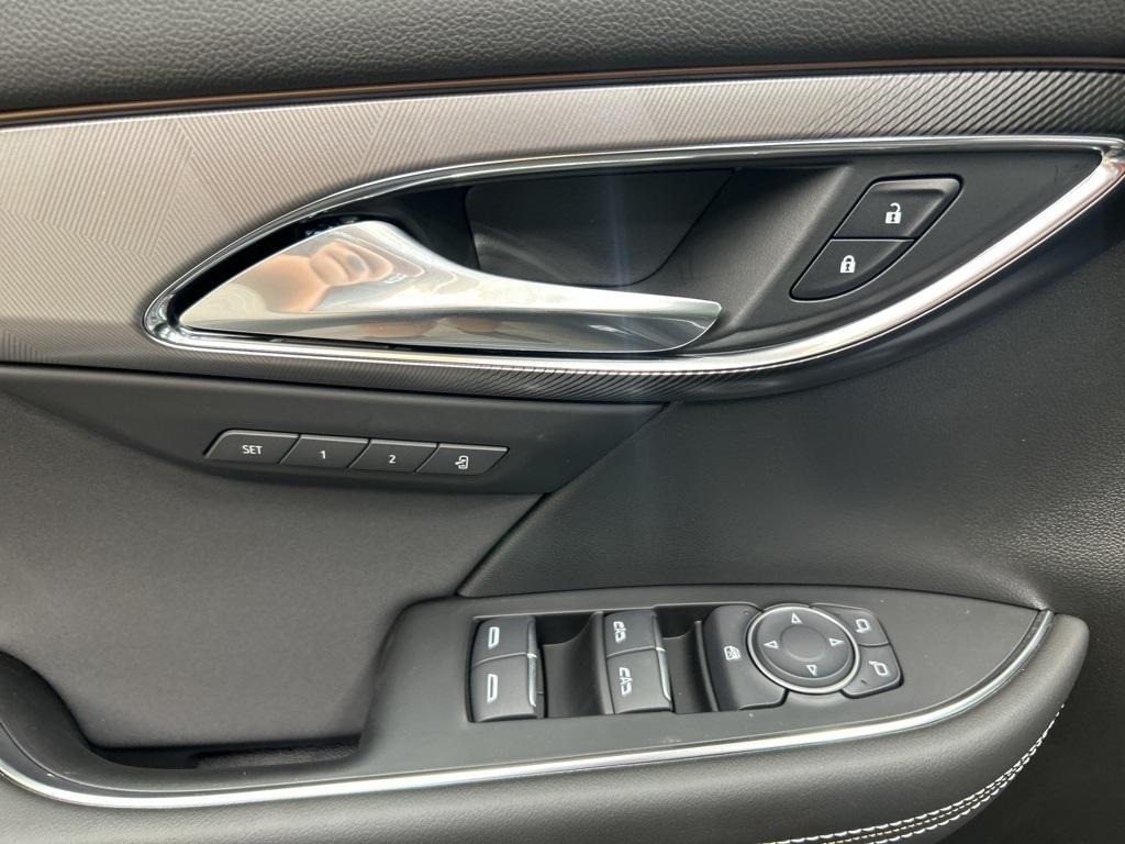 new 2025 Buick Envision car, priced at $42,222